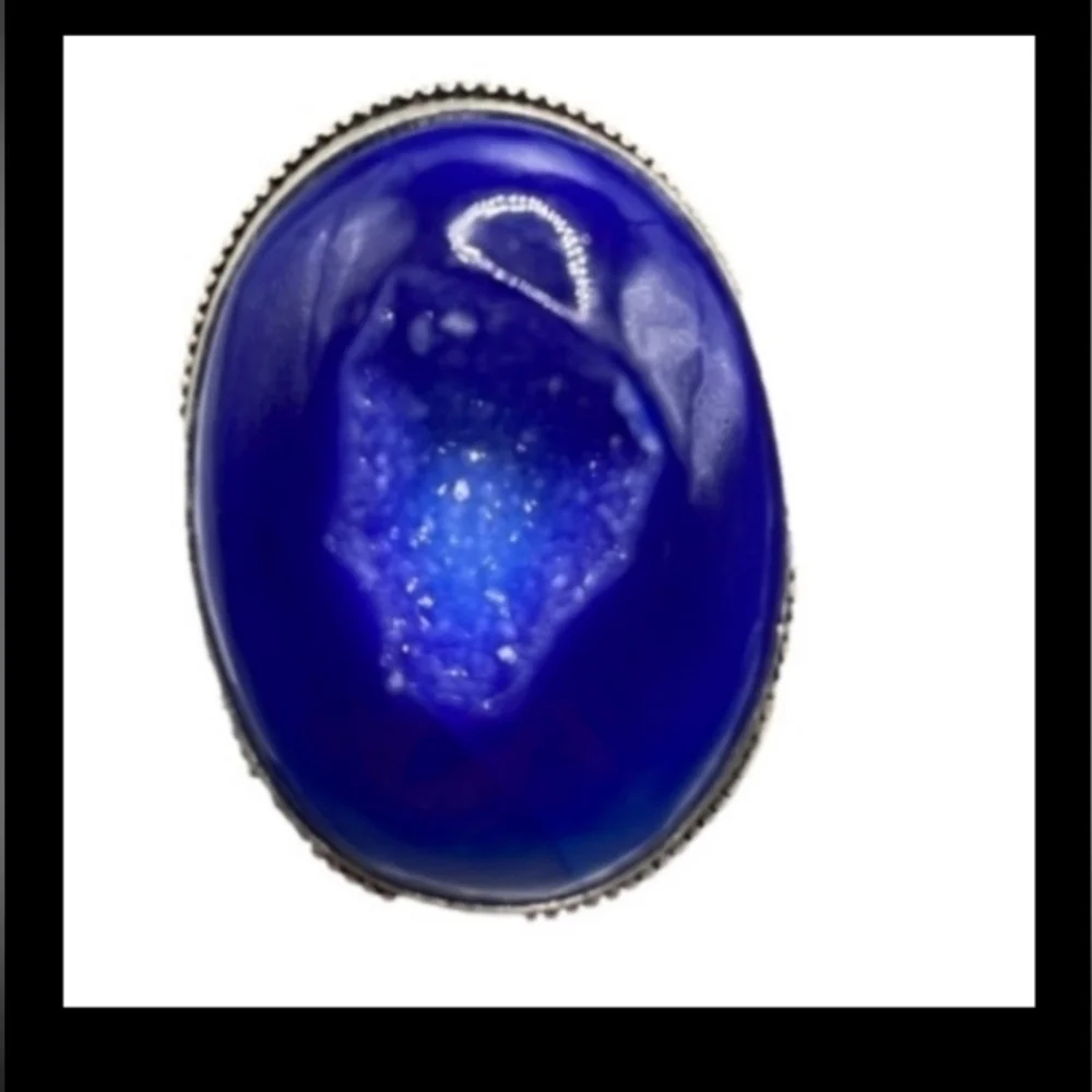 DRUZY QUARTZ RING!        SO DIFFERENT!  Updated! - Picture 2 of 9
